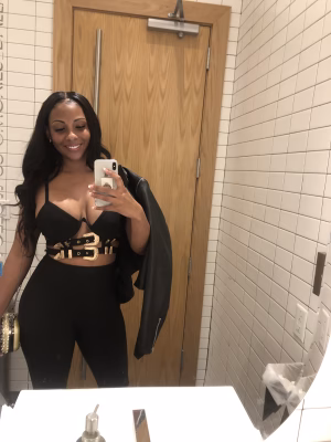 Kristie Mitchell - Gallery Image 1