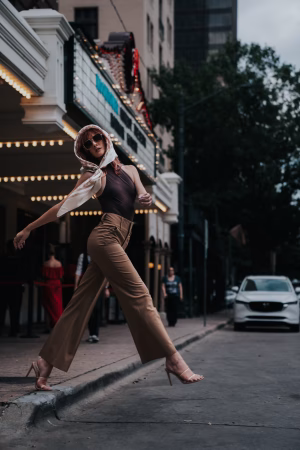 Clarissa Jane - Gallery Image 3