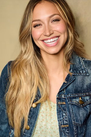 Lissa Lauria - Gallery Image 1