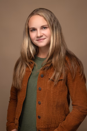 Nadine Elisabeth - Gallery Image 1