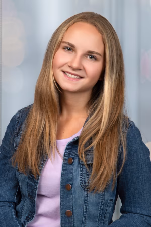 Nadine Elisabeth - Gallery Image 2