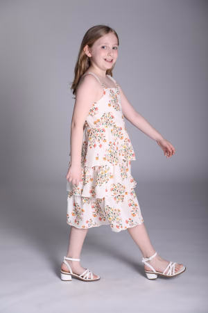 Nora Fazliu - Gallery Image 2