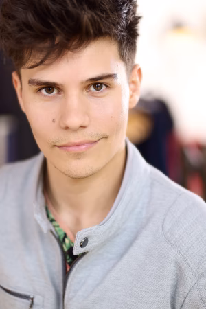 Daniel Burgess-Wise - Gallery Image 5