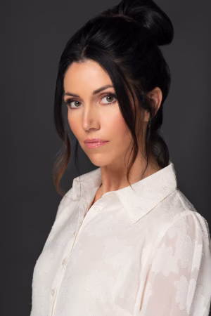 Stefanie Williams - Gallery Image 7