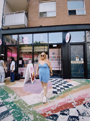 Nellie Soroush - Gallery Image 1