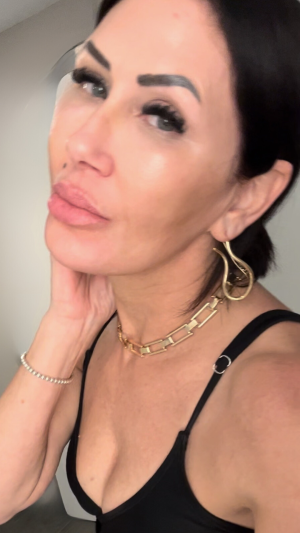 Carmen Kitts - Project Casting Gallery Image 5 Carmen Kitts - Gallery Image 5