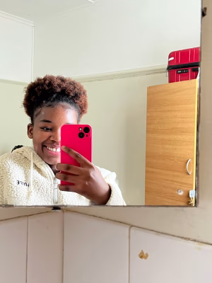 Sesethu Dalingozi - Project Casting Gallery Image 1 Sesethu Dalingozi - Gallery Image 1