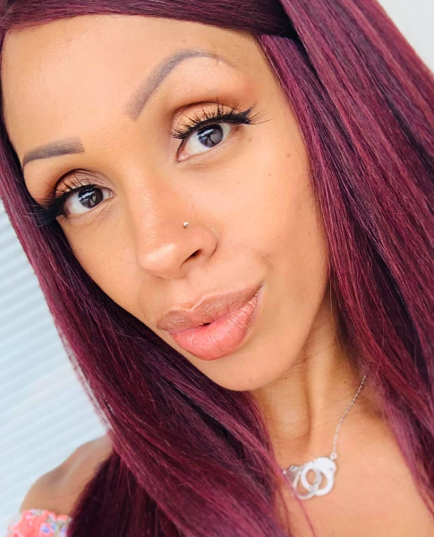 Michelle Root - Profile Photo