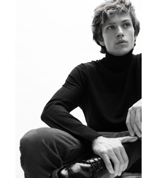 Georgii Tikhomirov - Profile Photo