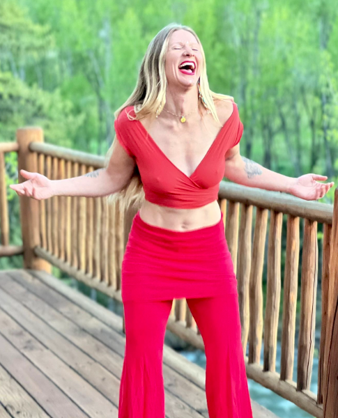 Emily Croharé - Profile Photo