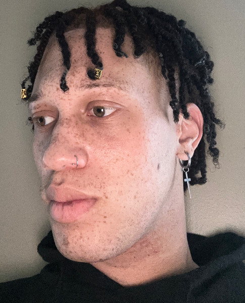 Alexander  Turner - Profile Photo