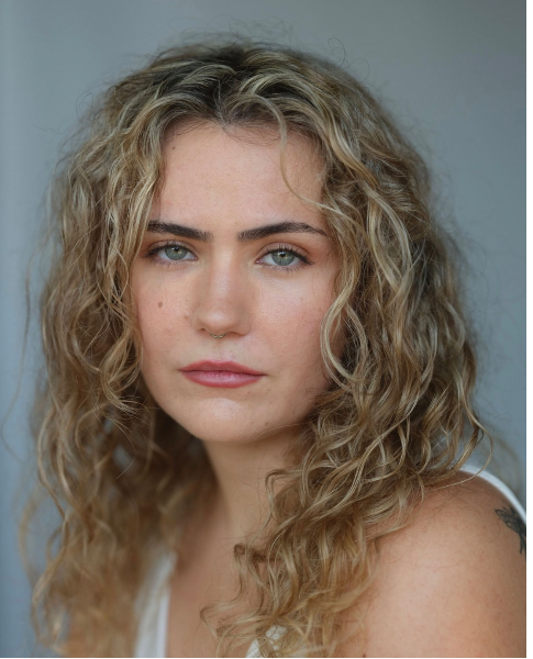 Paula Victoria - Profile Photo