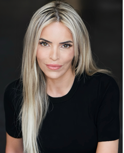 Letizia Ferrari - Profile Photo