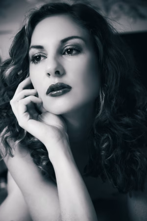 Julyah Rose - Gallery Image 6