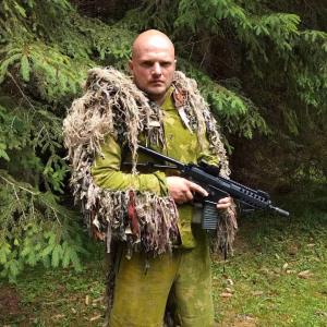 Evgeniy  Zavoloka/Bury - Gallery Image 6