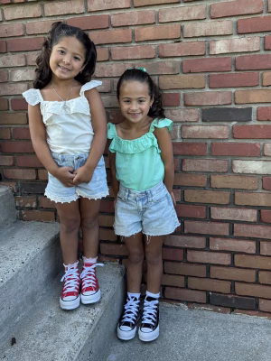 Maddy & Poppy Medrano - Gallery Image 4