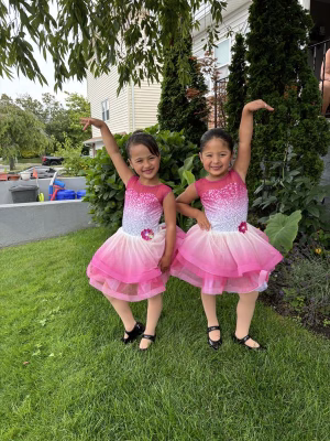 Maddy & Poppy Medrano - Gallery Image 2