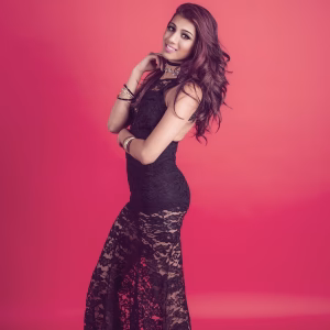 Rozhana  Murugupillai - Gallery Image 3