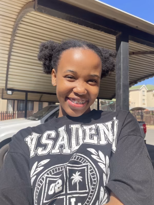 Lusanda  Mavimbela - Gallery Image 5