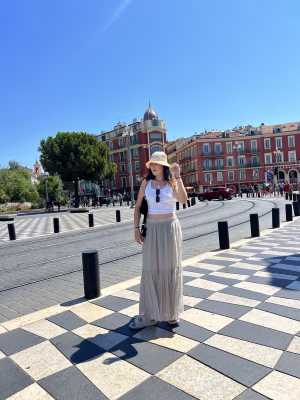 Nicolette  Stiles - Gallery Image 1