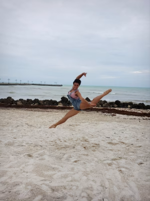 Mely Varela - Gallery Image 26