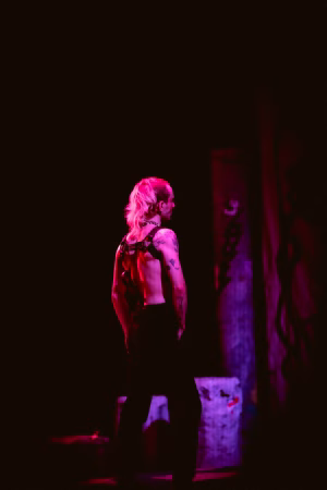 Hugo Beckett - Gallery Image 4