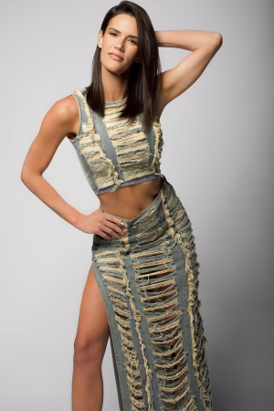 DEANNA LARUE - Gallery Image 4