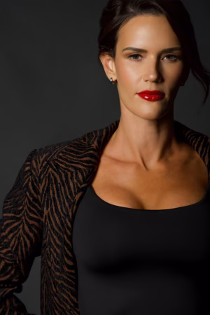 DEANNA LARUE - Gallery Image 2