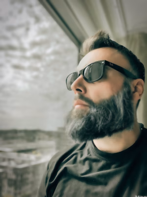 Vinnie Oliveira - Gallery Image 4