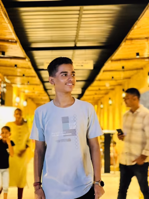 Karan Desai - Project Casting Gallery Image 4 Karan Desai - Gallery Image 4