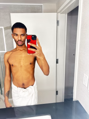 Darius  Anthony - Gallery Image 4