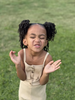 October  Rhodes - Gallery Image 4