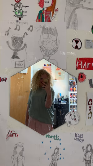 Emily Sofie - Gallery Image 6