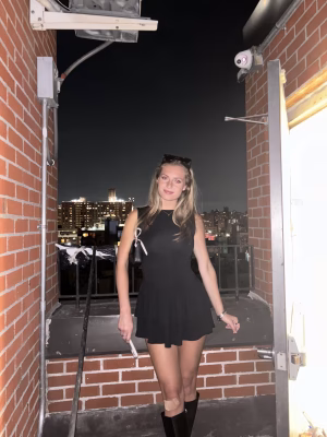 Emily Naylor - Gallery Image 3