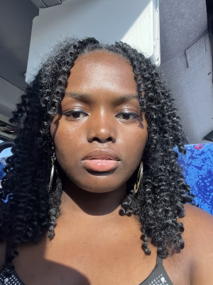 Eryn Harris - Project Casting Gallery Image 4 Eryn Harris - Gallery Image 4