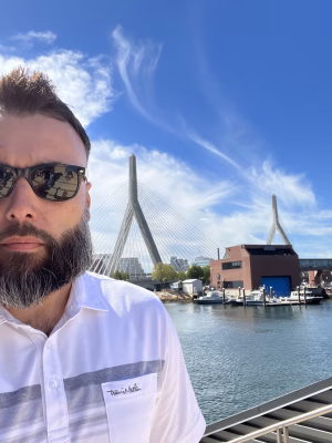 Vinnie Oliveira - Gallery Image 6