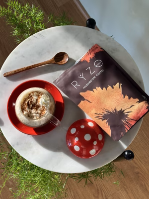 Lydia Anna - Gallery Image 2