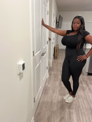 Mya Chestnut - Gallery Image 9