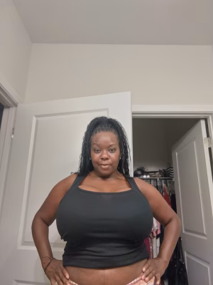 Mya Chestnut - Gallery Image 16