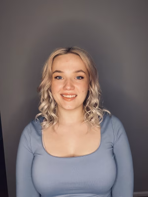 Alexis Youngman - Project Casting Gallery Image 6 Alexis Youngman - Gallery Image 6