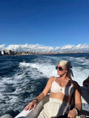 Melissa Downey - Project Casting Gallery Image 3 Melissa Downey - Gallery Image 3