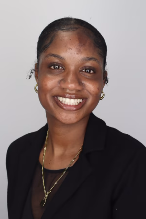 Aissatou  Sysavane - Gallery Image 3