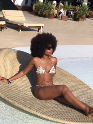 Chelsea Comeau - Project Casting Gallery Image 5 Chelsea Comeau - Gallery Image 5