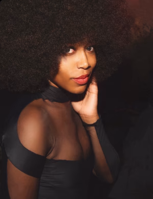 Chelsea Comeau - Project Casting Gallery Image 12 Chelsea Comeau - Gallery Image 12