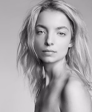 Abbie Loshuk - Project Casting Gallery Image 3 Abbie Loshuk - Gallery Image 3