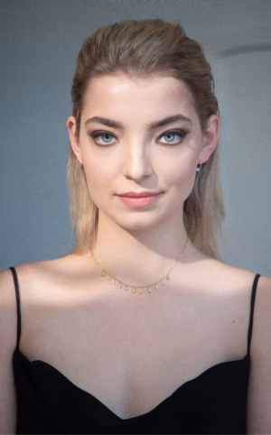 Abbie Loshuk - Project Casting Gallery Image 10 Abbie Loshuk - Gallery Image 10