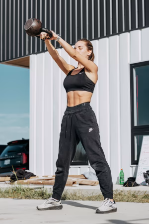 Sarah Thompson - Project Casting Gallery Image 32 Sarah Thompson - Gallery Image 32