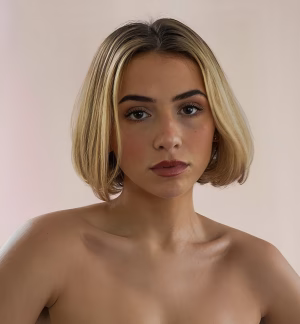 Romey Lauren - Project Casting Gallery Image 16 Romey Lauren - Gallery Image 16