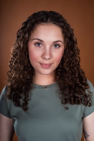 Lydia Caswell - Gallery Image 8