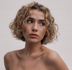 Romey Lauren - Project Casting Gallery Image 13 Romey Lauren - Gallery Image 13